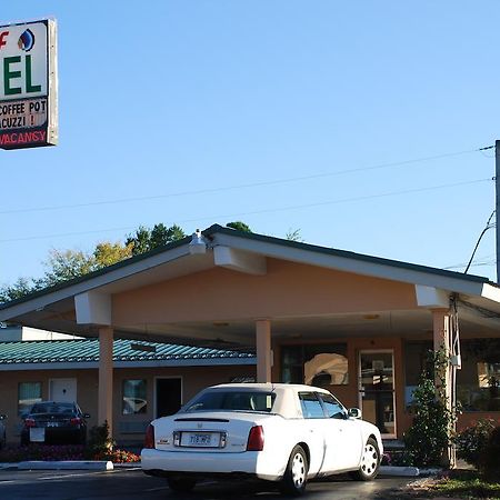 Chief Motel Fayetteville Exterior photo